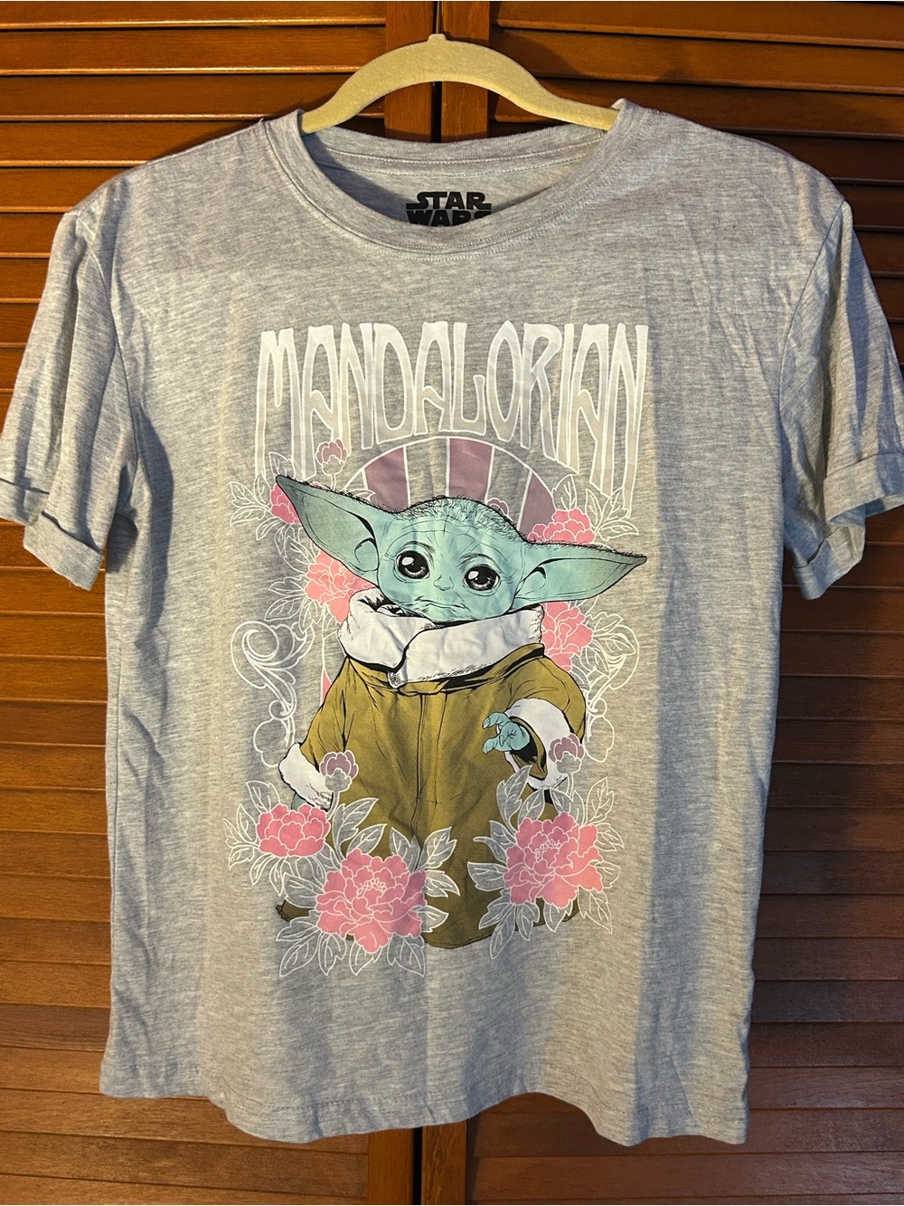 Star Wars Mandalorian Floral Graphic Tee